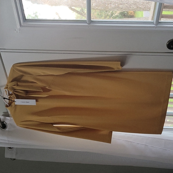 Calvin Klein Long Sleeve Bow Tie Yellow Sheath Dress Size 4 - Picture 4 of 12